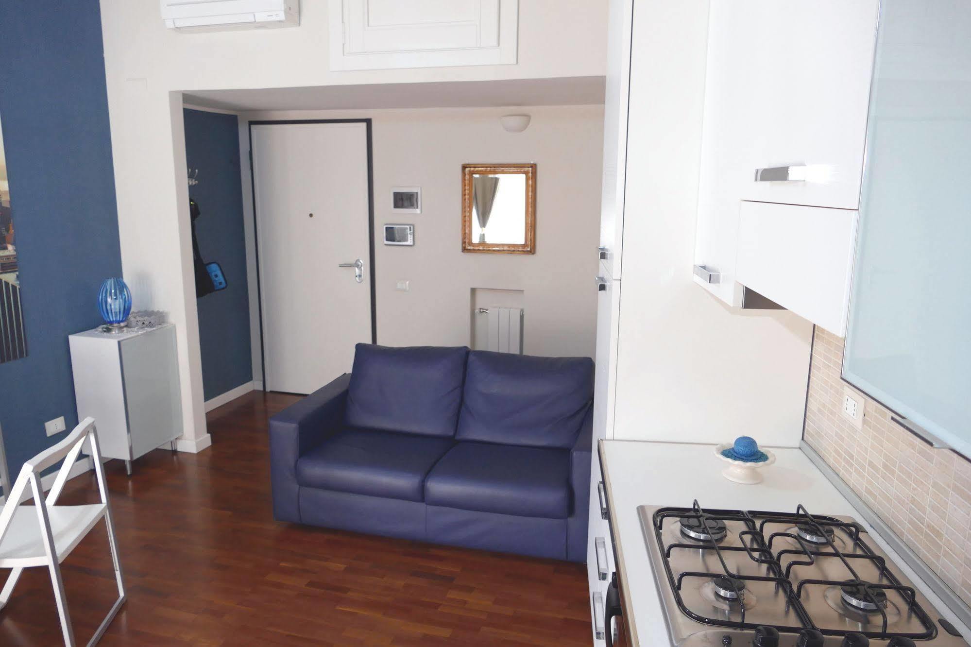 Domus Yenne Suites كالياري المظهر الخارجي الصورة